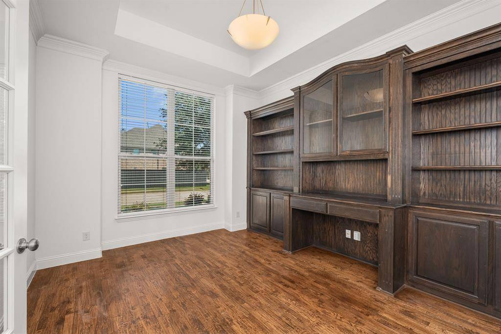 975 Pembrook Lane, Allen, TX 75013