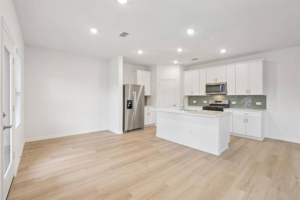 6218 Chickney Drive, Princeton, TX 75071