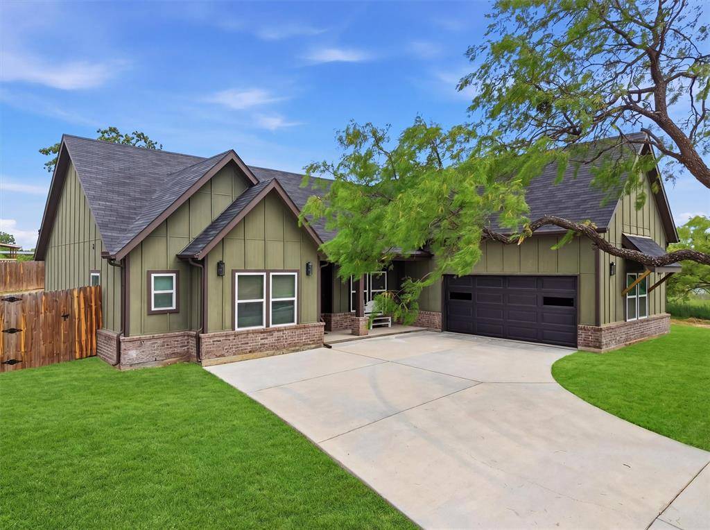 117 Cactus Canyon Drive, Bridgeport, TX 76426