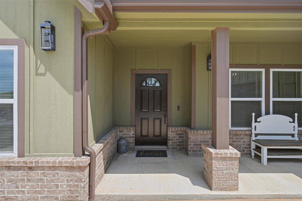 117 Cactus Canyon Drive, Bridgeport, TX 76426