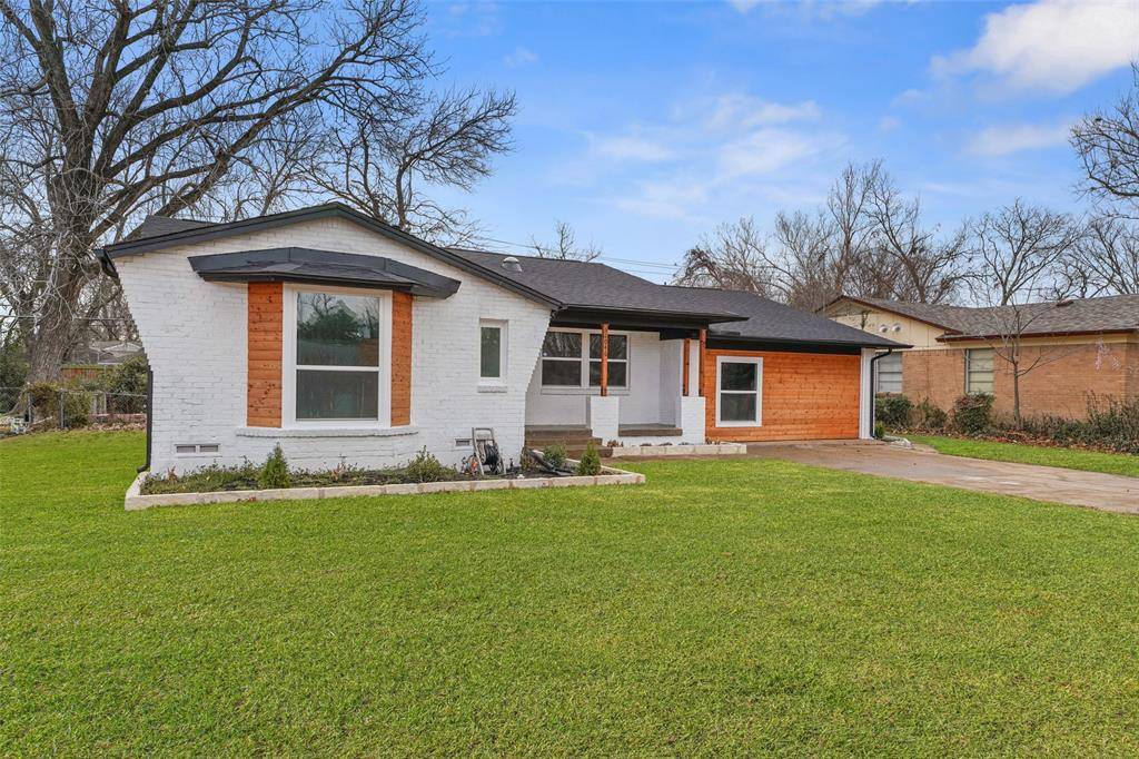 11046 Delford Circle, Dallas, TX 75228