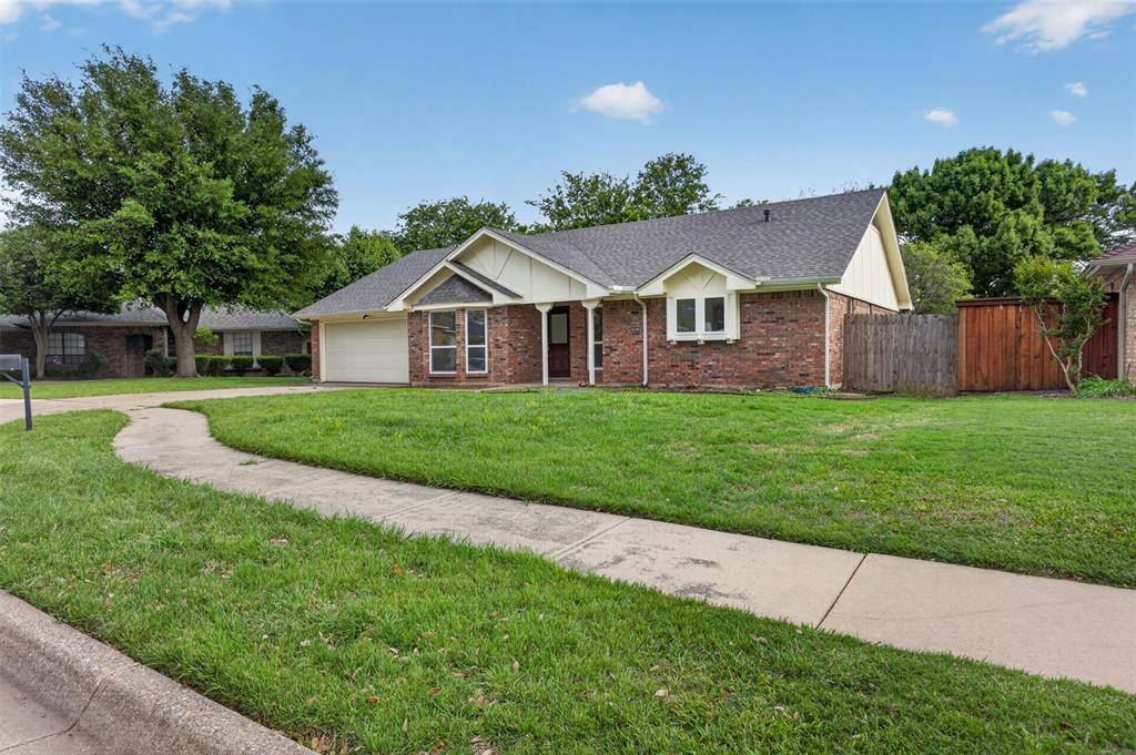 1606 Rosemary Drive, Arlington, TX 76014