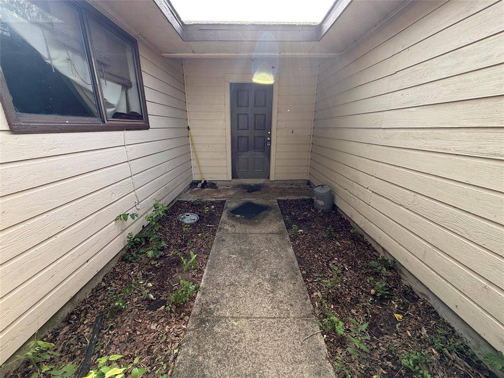 2901 Quail Hollow Drive, Mesquite, TX 75150