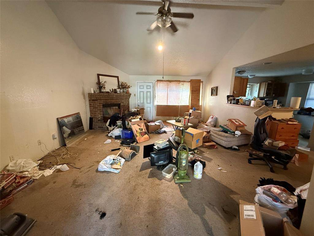 2901 Quail Hollow Drive, Mesquite, TX 75150