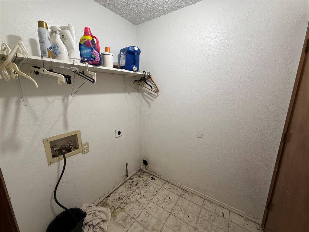 2901 Quail Hollow Drive, Mesquite, TX 75150