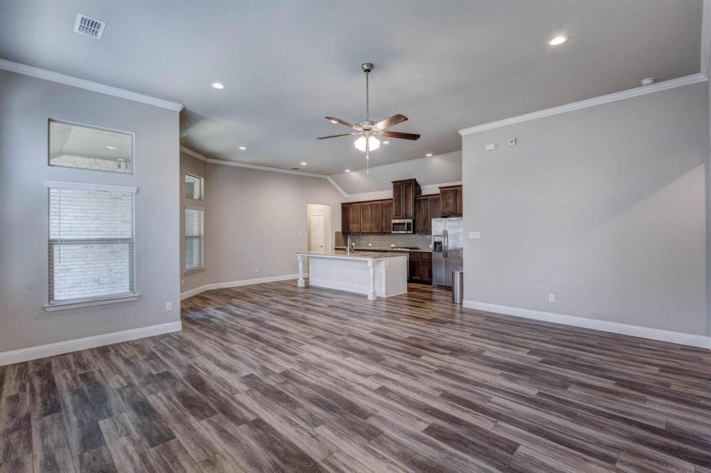 609 Boardwalk Way, Argyle, TX 76226