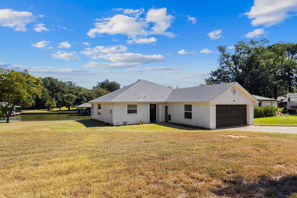124 Peninsula Point Terrace, Mabank, TX 75156