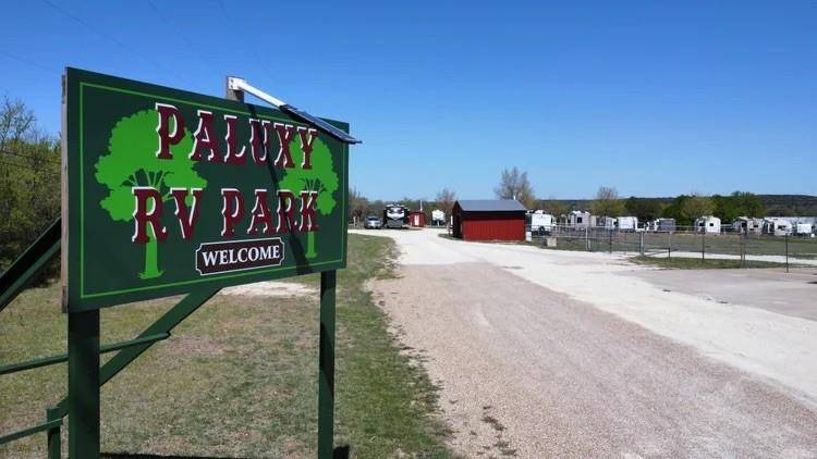 1607 US 67, Glen Rose, TX 76043