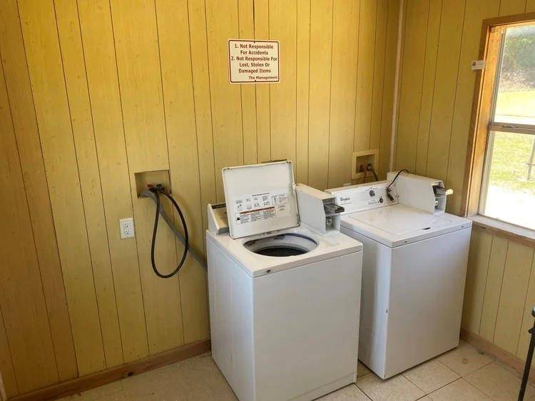 1607 US 67, Glen Rose, TX 76043