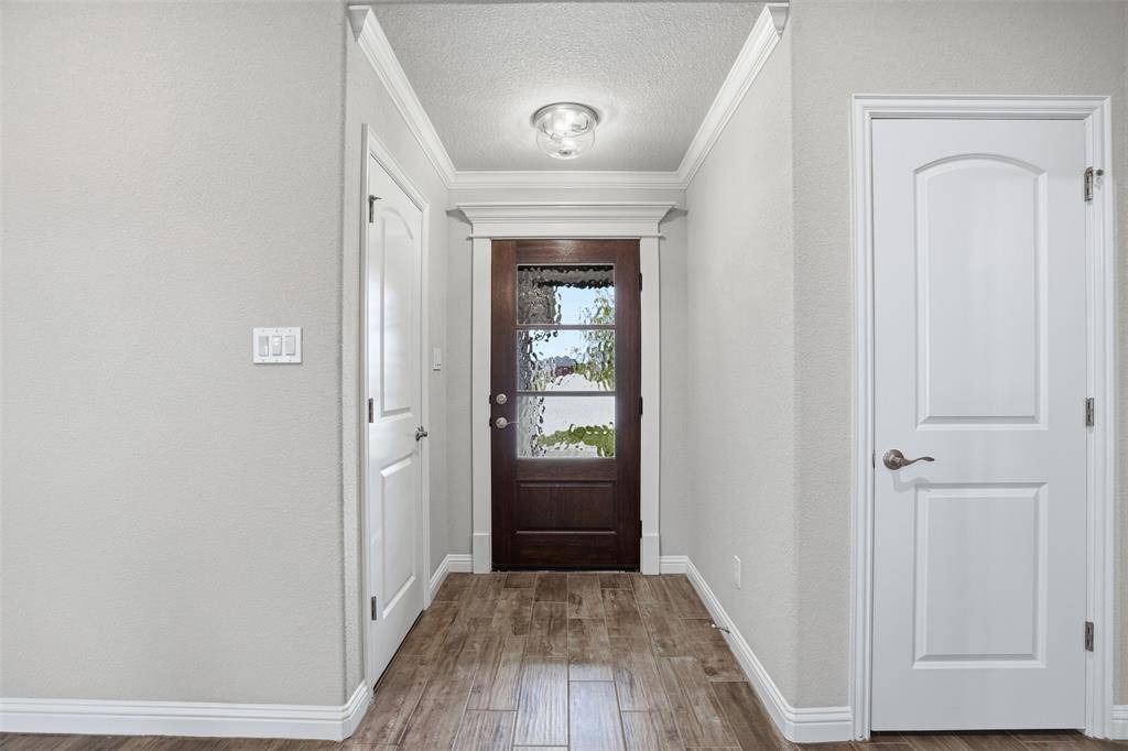 11828 Serval Street, Godley, TX 76044