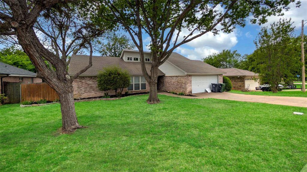 4610 Bellefontaine Court, Arlington, TX 76017