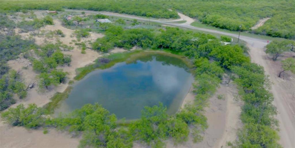 3408 CR 312, Voss, TX 76888