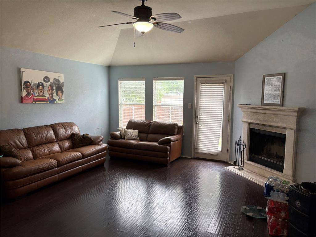 7810 Sickle Circle, Dallas, TX 75241