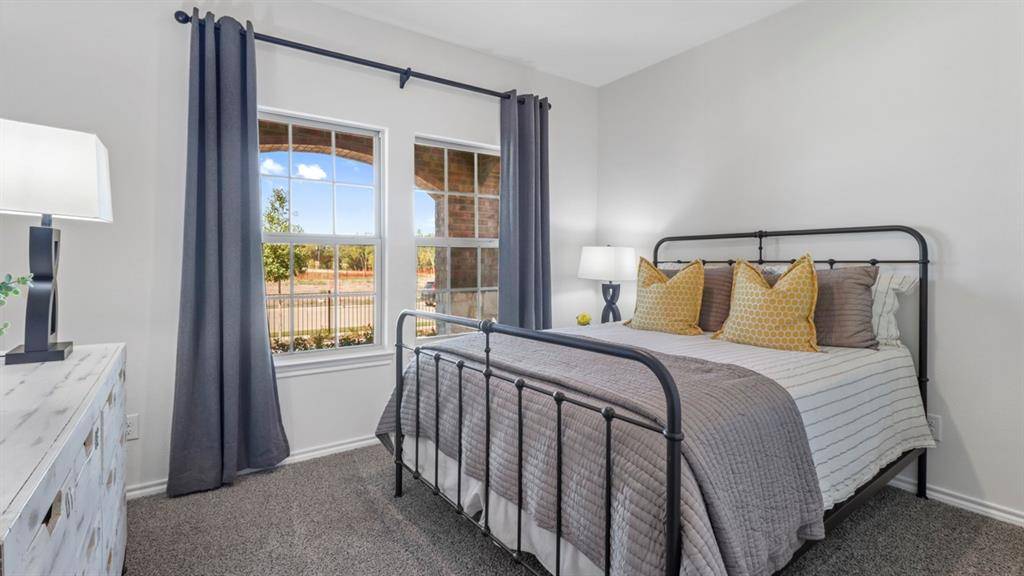 3009 Hidden Valley Drive, Lindale, TX 75771