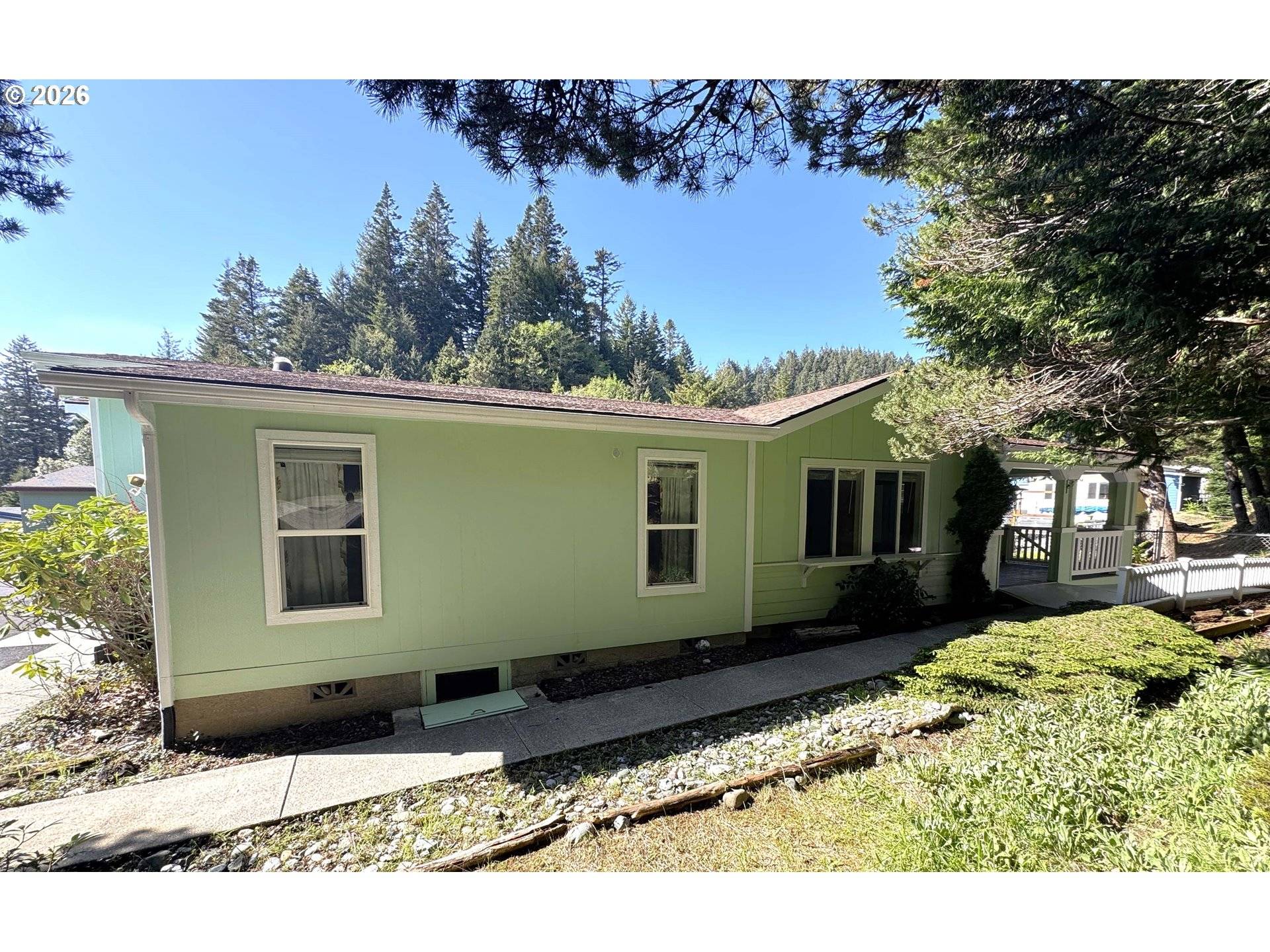 94355 ELEVENTH ST, Gold Beach, OR 97444