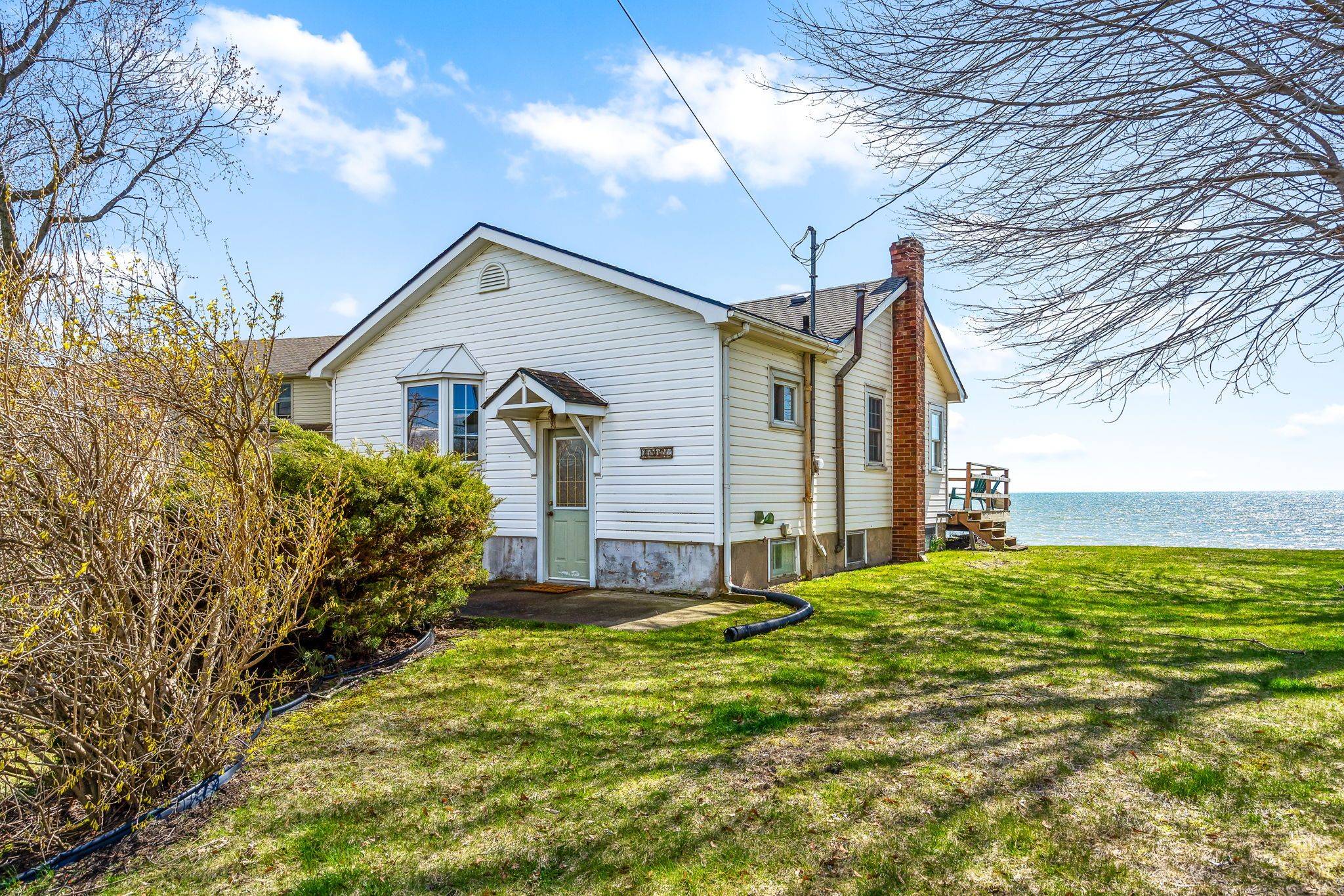 13165 Lakeshore RD, Wainfleet, ON L0S 1V0