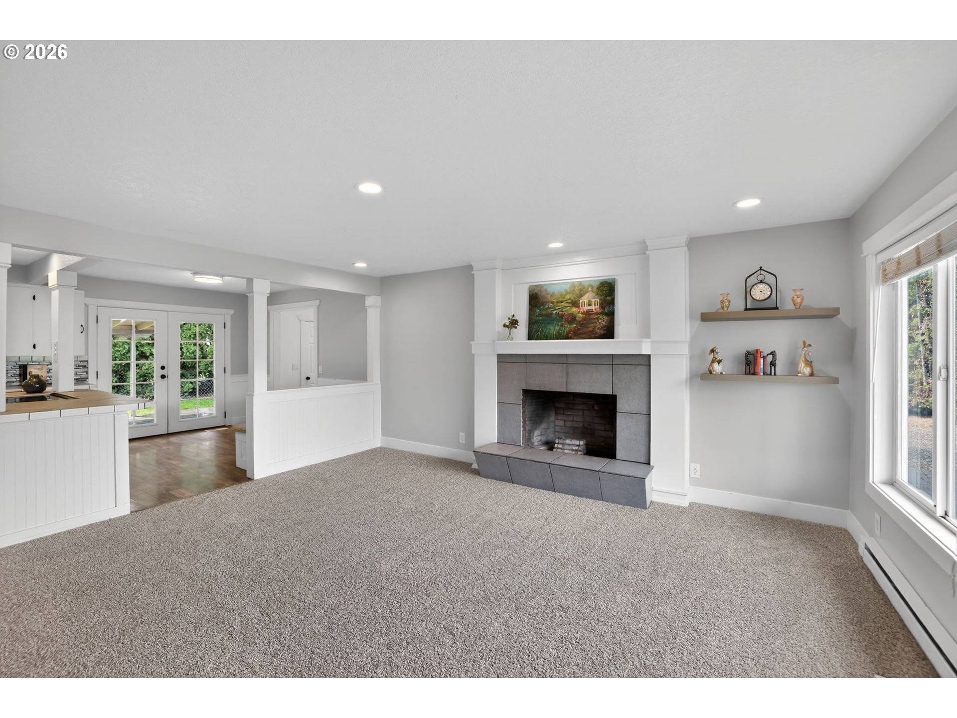 182 ELMAR DR, Oregon City, OR 97045