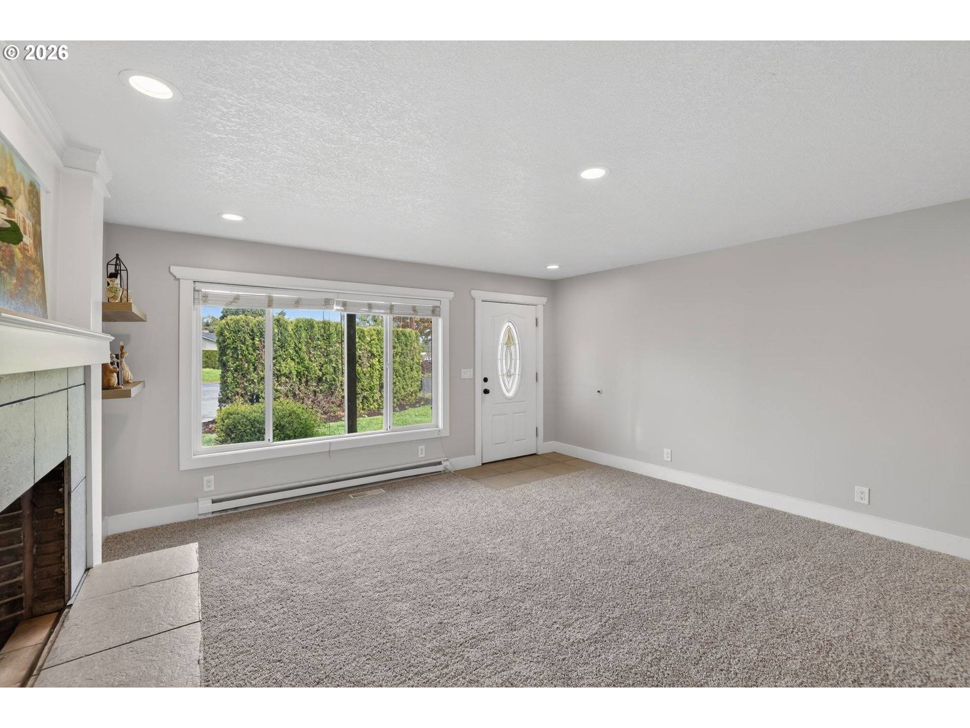 182 ELMAR DR, Oregon City, OR 97045