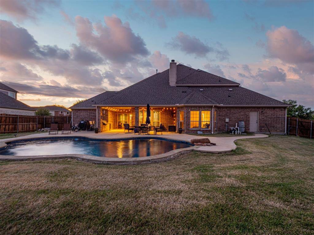 4606 Waterford Glen Drive, Mansfield, TX 76063