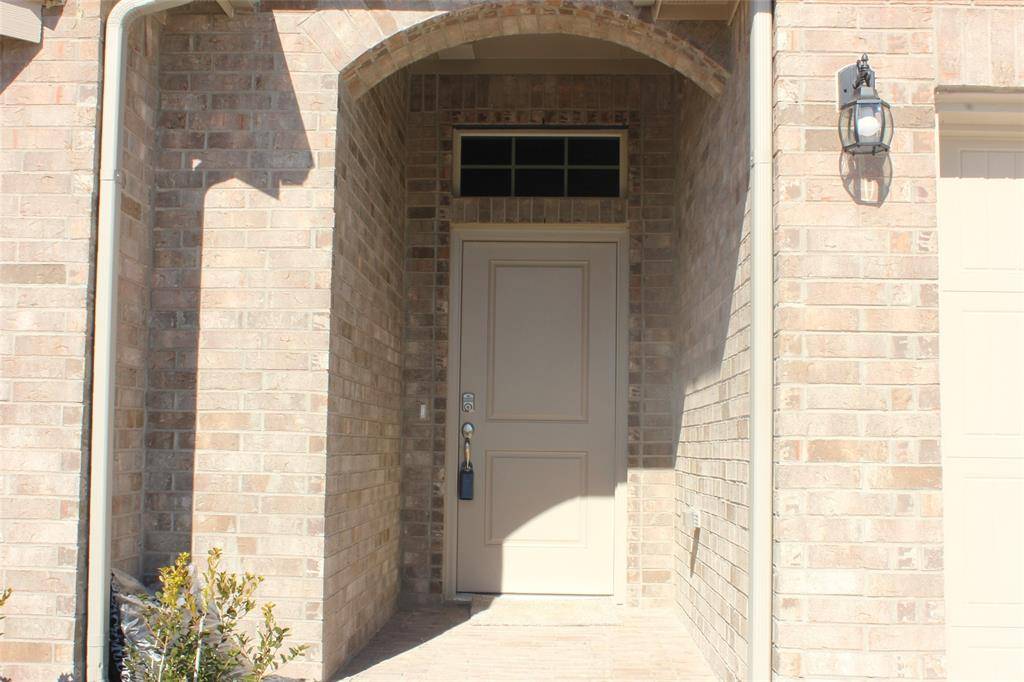 16028 Bronte Lane, Fort Worth, TX 76247