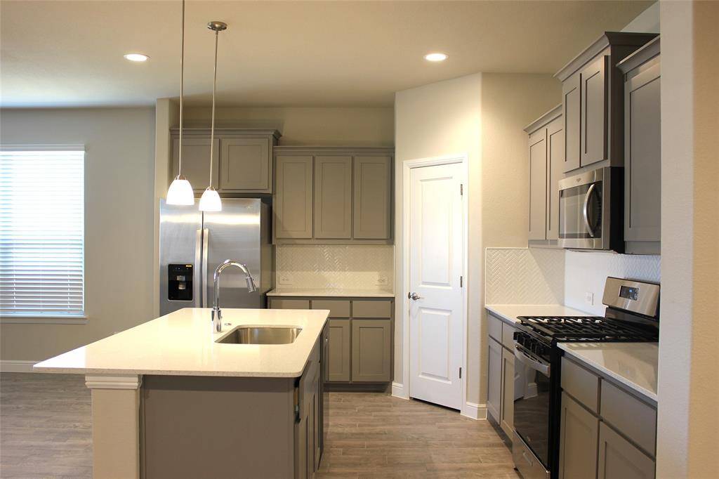 16028 Bronte Lane, Fort Worth, TX 76247