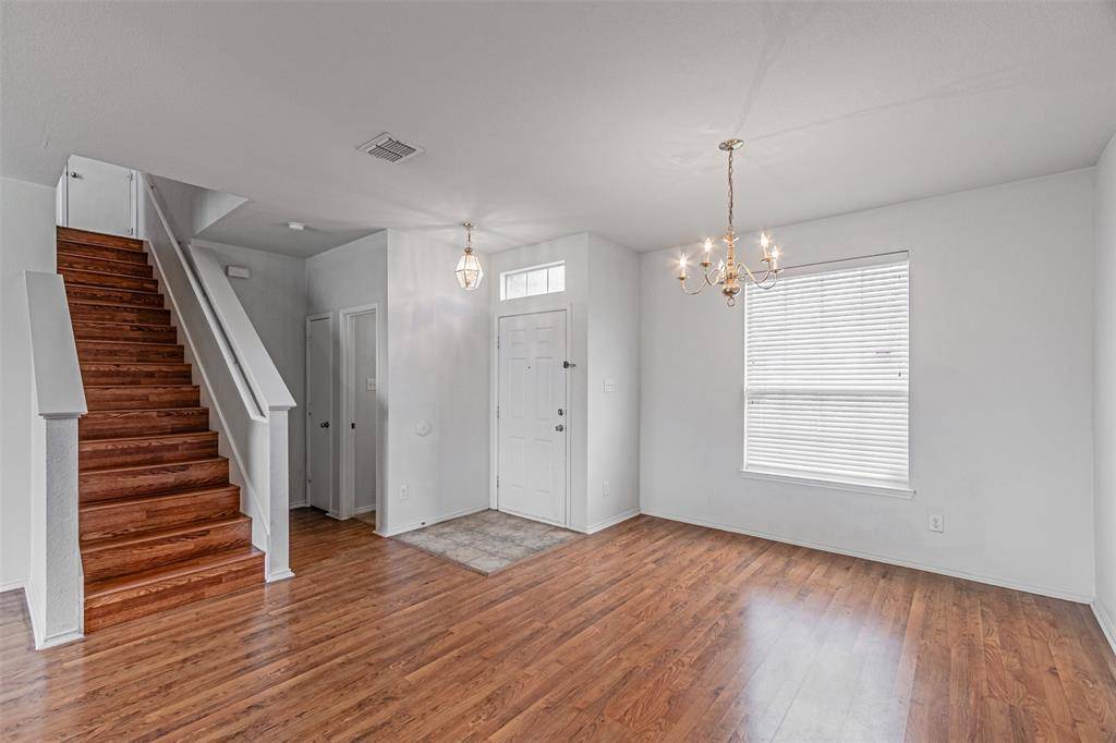 7804 Hidden Path Lane, Denton, TX 76210