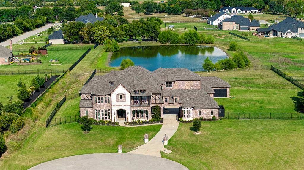 901 Inverness Court, Lucas, TX 75002