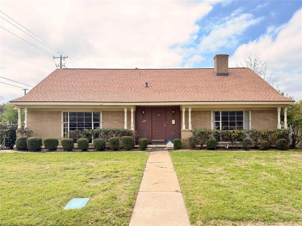 1102 N Edwards Court, Irving, TX 75062