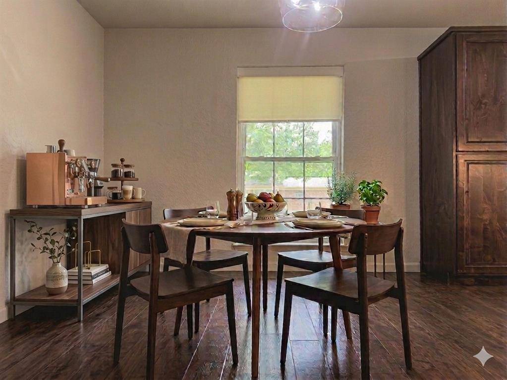 700 Austin Drive, Mineral Wells, TX 76067