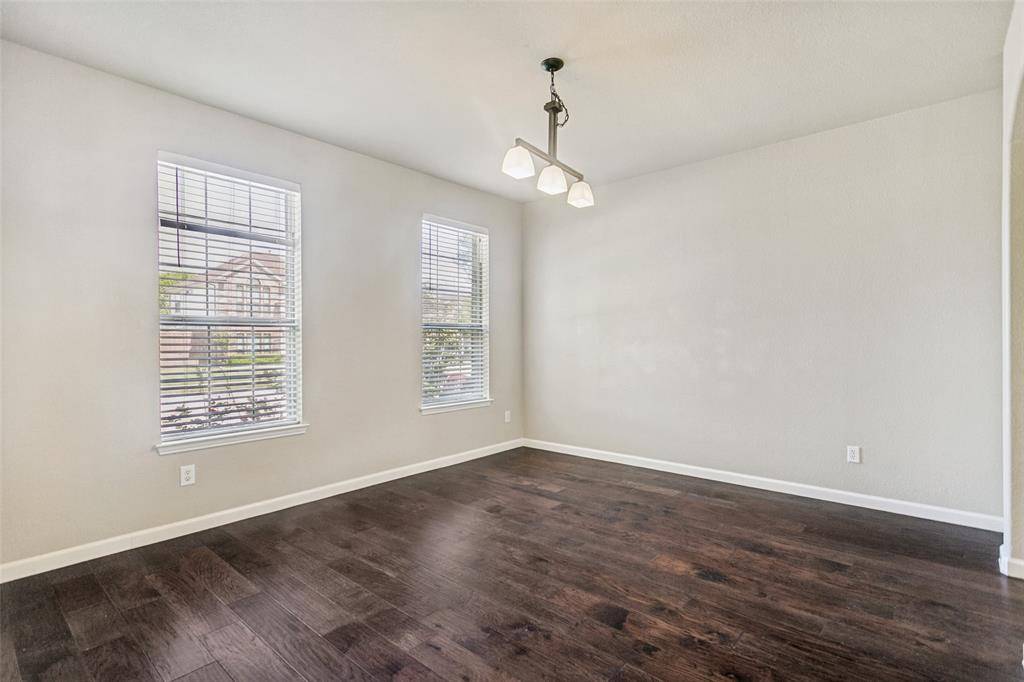 1302 Grapevine Drive, Allen, TX 75002