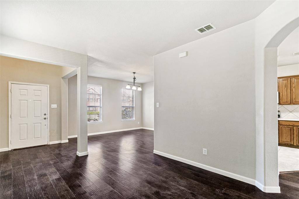 1302 Grapevine Drive, Allen, TX 75002