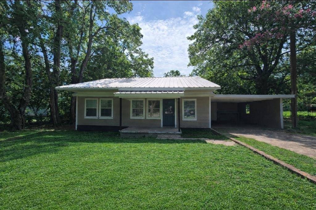 299 Francis Street, Hawkins, TX 75765