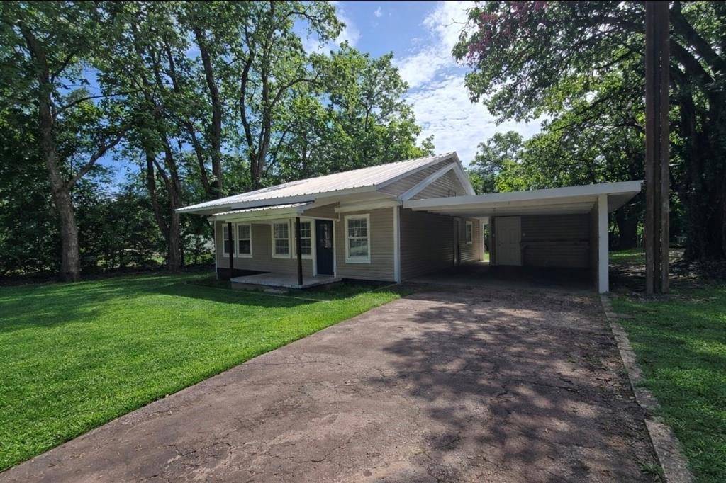 299 Francis Street, Hawkins, TX 75765