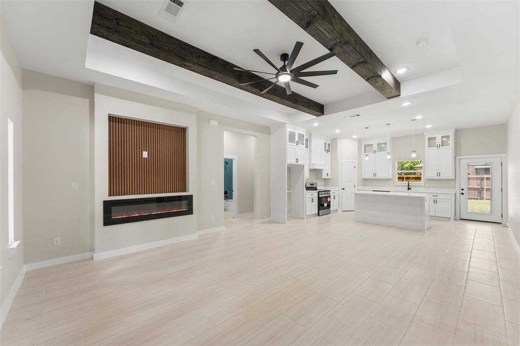 108 Parkside Drive, Trinidad, TX 75163