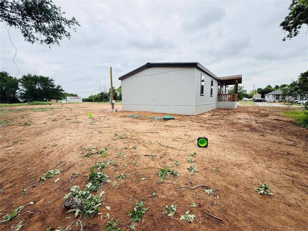 5900 Arrowhead Drive, Granbury, TX 76048