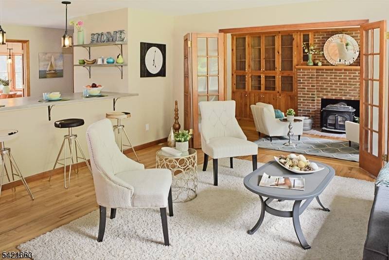 3 Lew May Dr, Andover Twp., NJ 07860