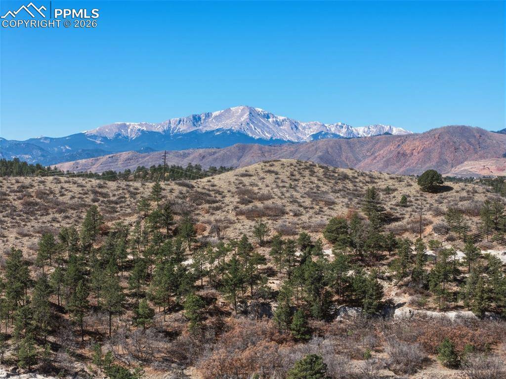 41 El Dorado LN, Colorado Springs, CO 80919