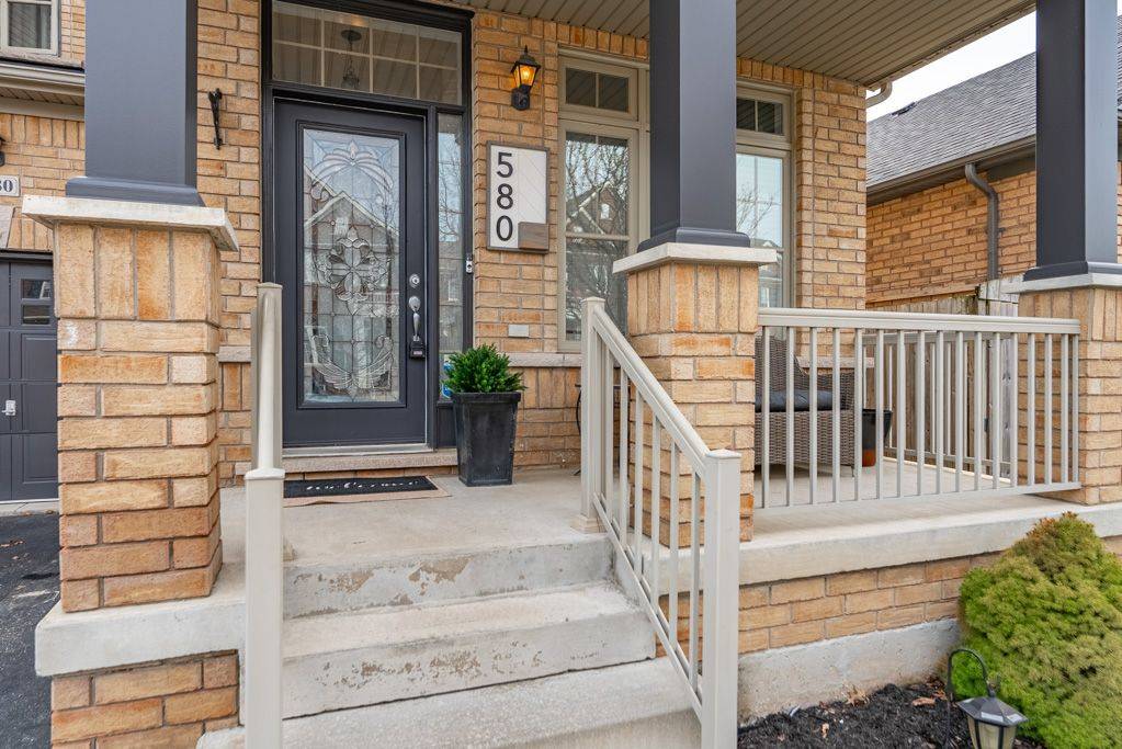 580 Holland HTS, Milton, ON L9T 0V9