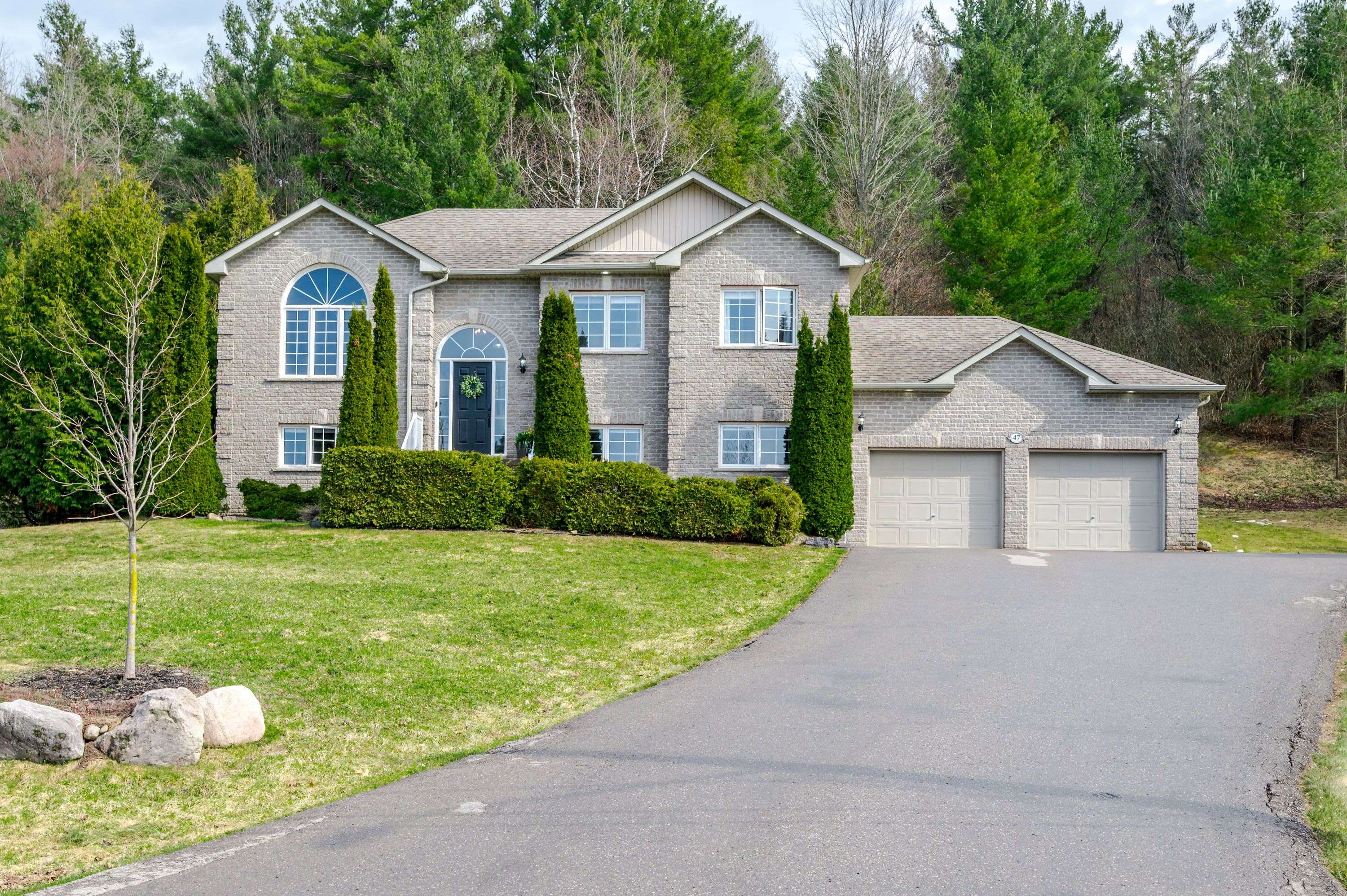 47 Meadowland DR, Hamilton Township, ON K0K 1C0