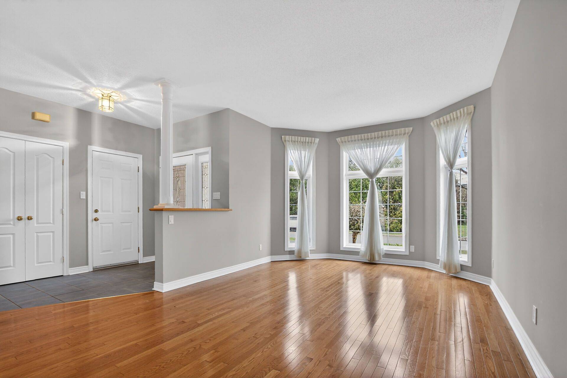 280 Sarah ST, Carleton Place, ON K7C 2Y6