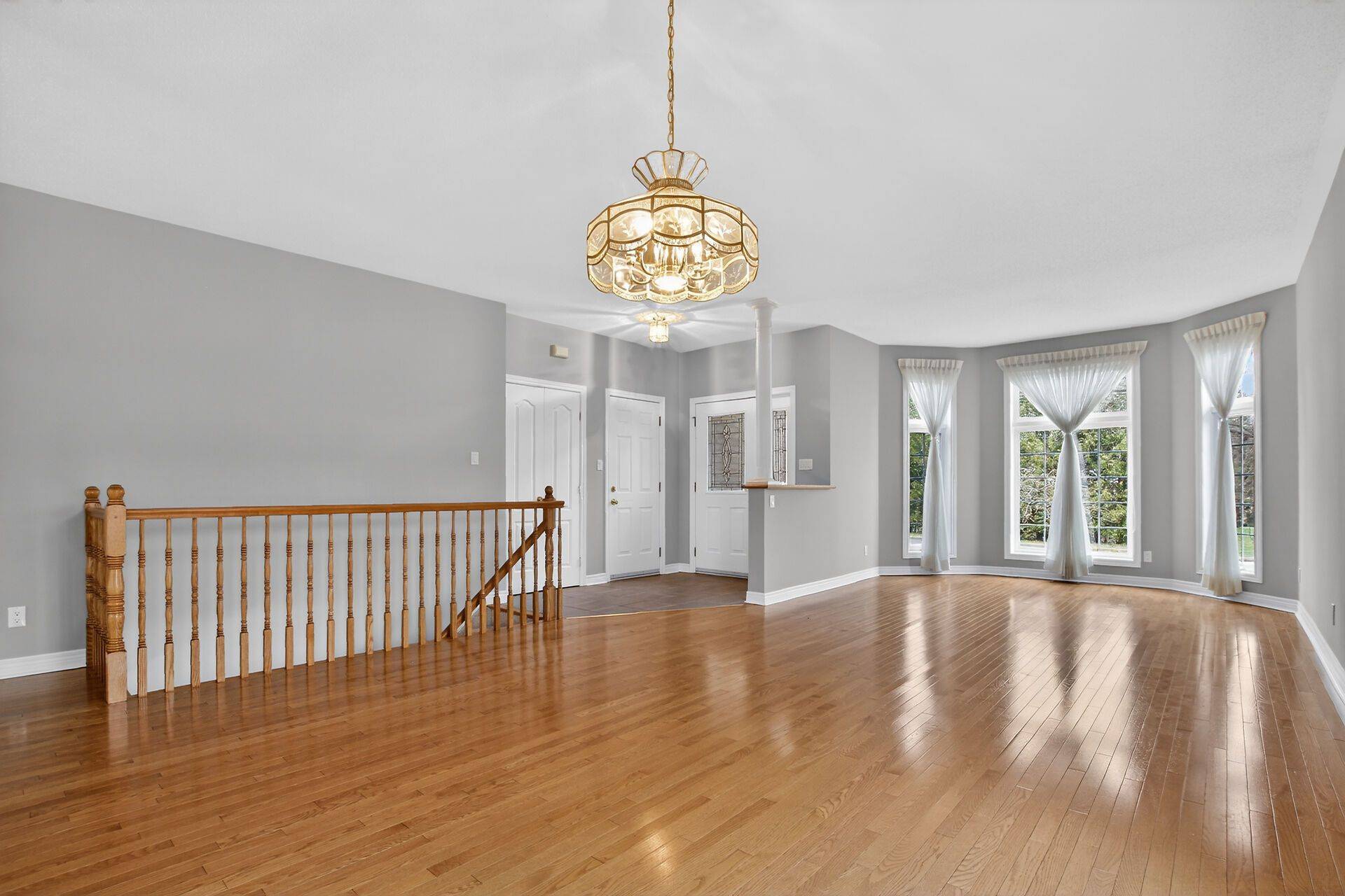 280 Sarah ST, Carleton Place, ON K7C 2Y6