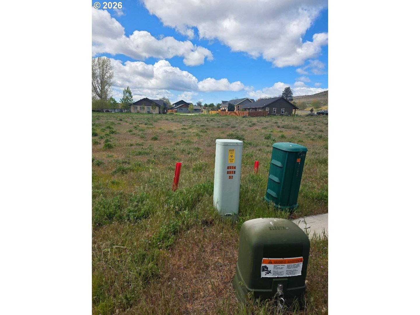 205 LITTLE LAKE RD, Maupin, OR 97037