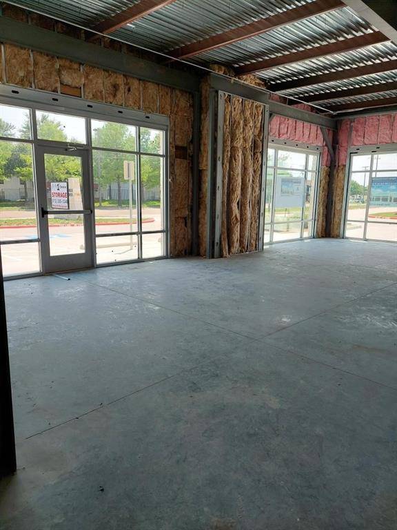 955 W Cartwright Road #103, Mesquite, TX 75149