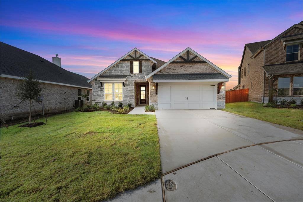 445 Pickett Creek Drive, Aledo, TX 76008