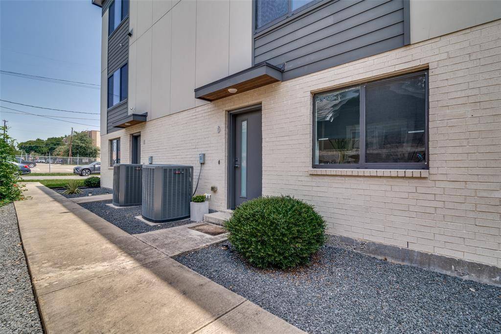 5602 Lindell Avenue #B, Dallas, TX 75206