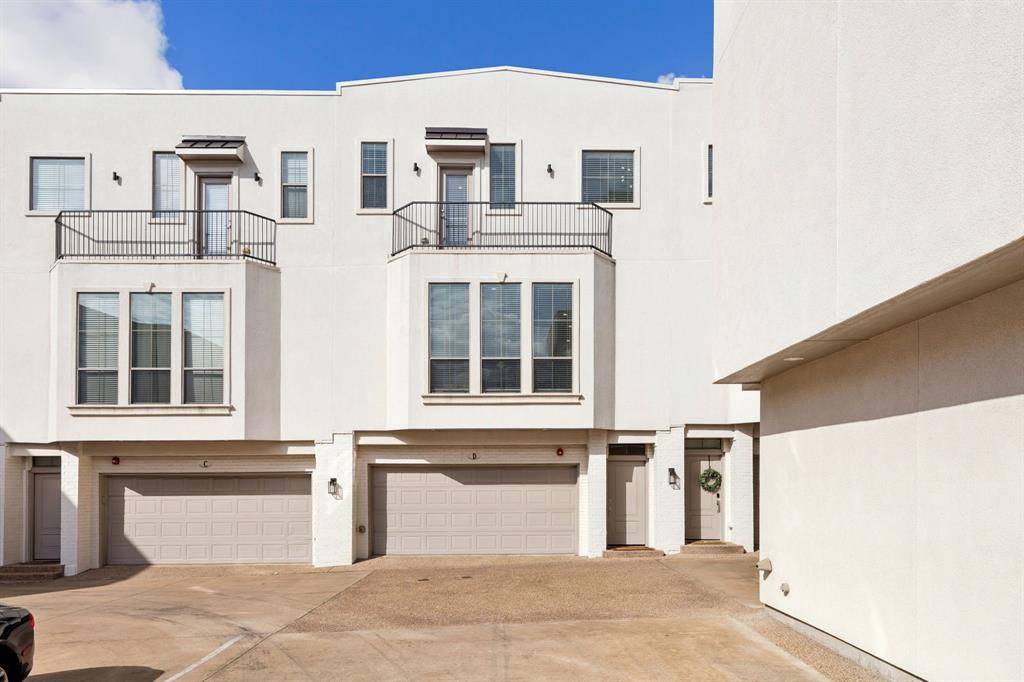 2100 N Fitzhugh Avenue #D, Dallas, TX 75204