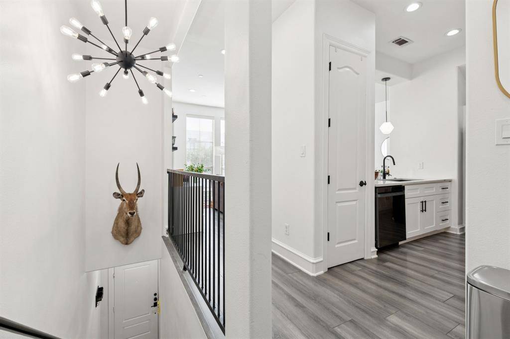 2100 N Fitzhugh Avenue #D, Dallas, TX 75204