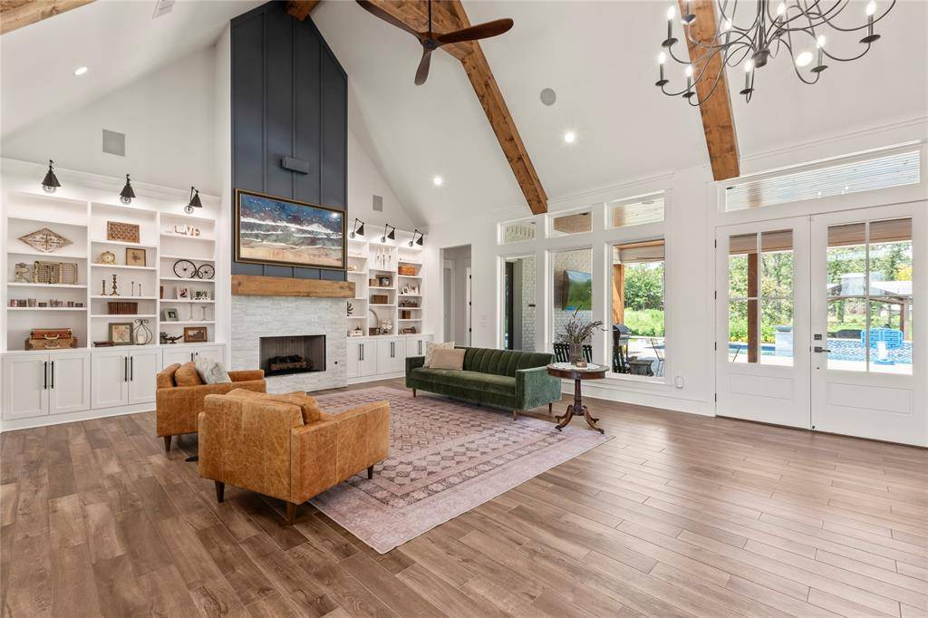 11039 FM 607 N E, Brownsboro, TX 75756