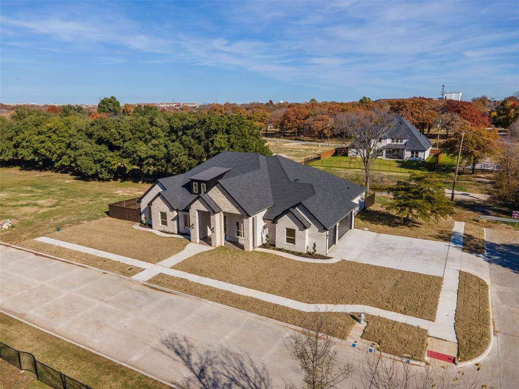 7611 Awadi Court, Arlington, TX 76001