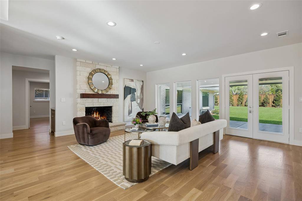 11010 Russwood Circle, Dallas, TX 75229